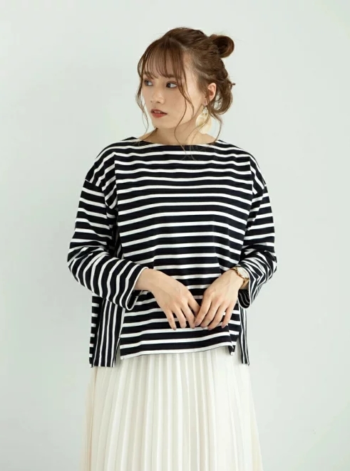 サイド切替ボーダープルオーバー