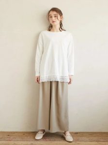 裾レースカットチュニック