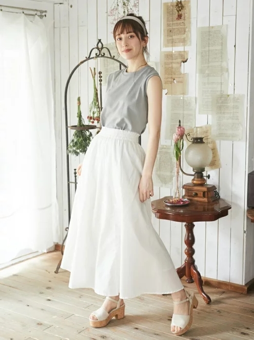 キャンブリックフレアスカート