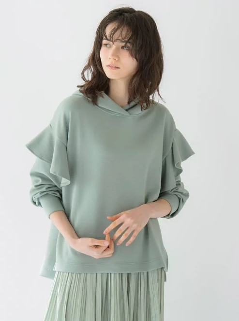 【socolla】袖ラッフルフードパーカー