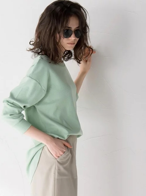 【socolla】ラウンドカットチュニックロンT