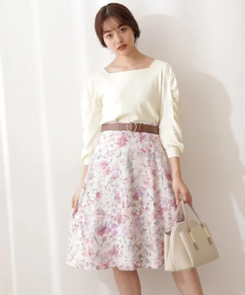 フラワープリントフレアスカート