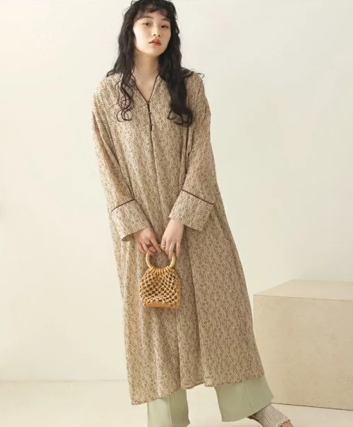カフタンパイピングワンピース