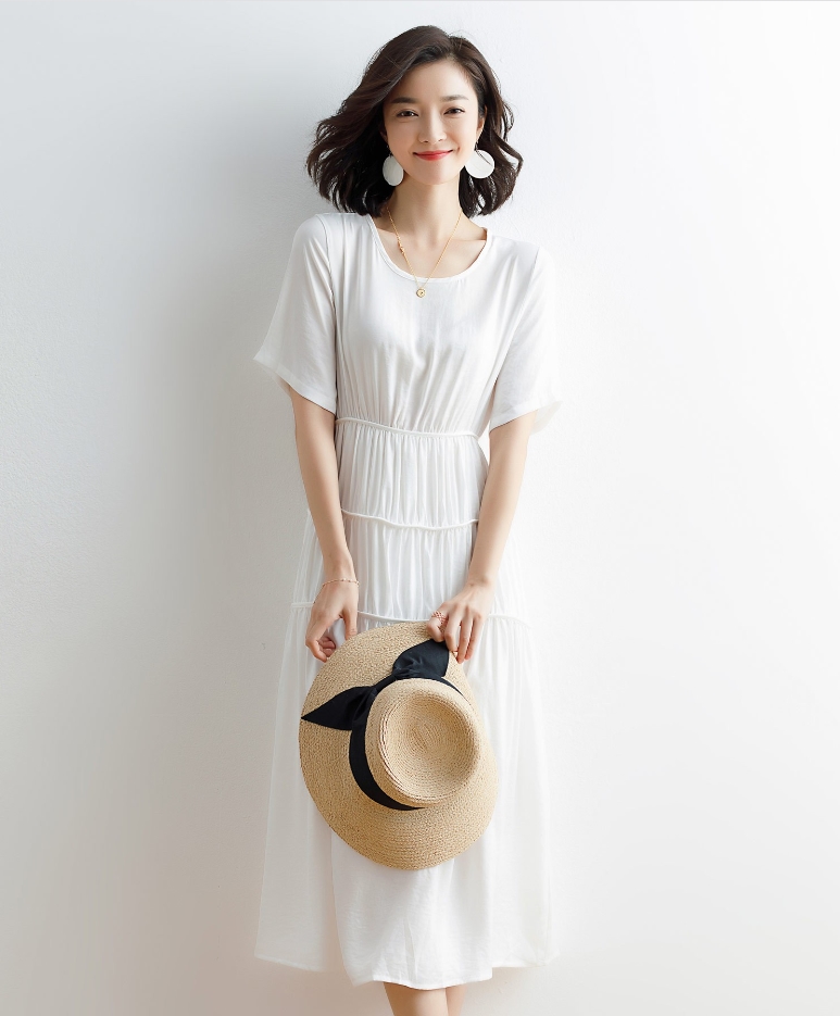 さらりとナチュラルなワンピース