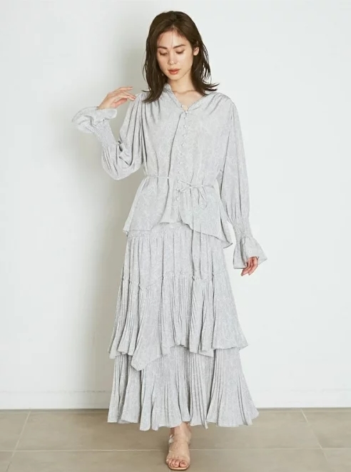 ティアードフリルスカート