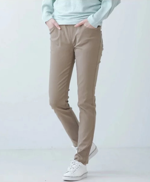 美脚スーパーストレッチスリムパンツ