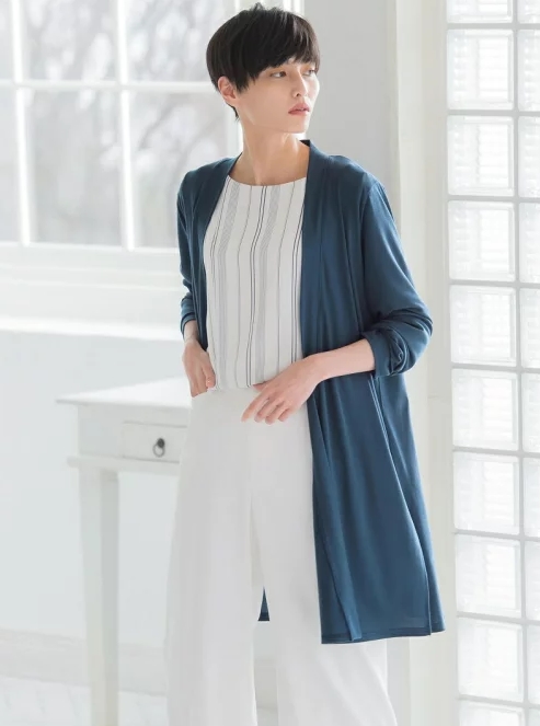 リヨセルベアフライスカーディガン