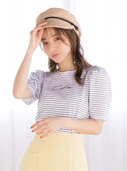 ロゴTシャツ