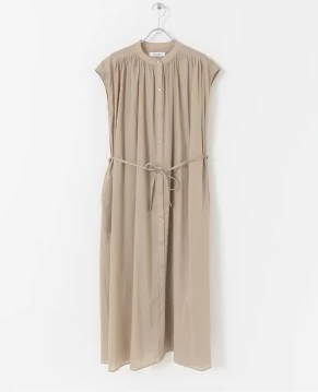 フレンチスリーブロングワンピース