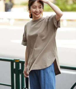 裾ラウンドビッグTシャツ