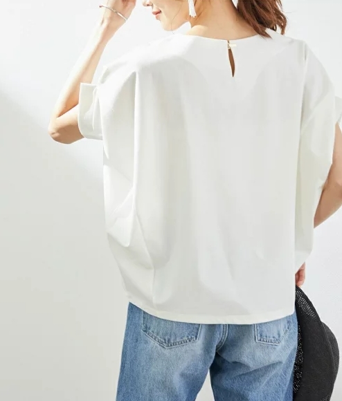 ゴールドパーツカットトップス