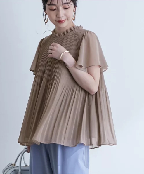 シフォンプリーツブラウス