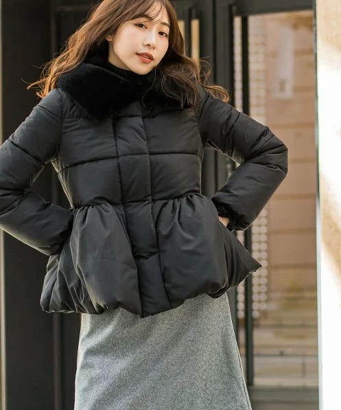 VICKY フェイクファー付ダウン風中綿ジャケット