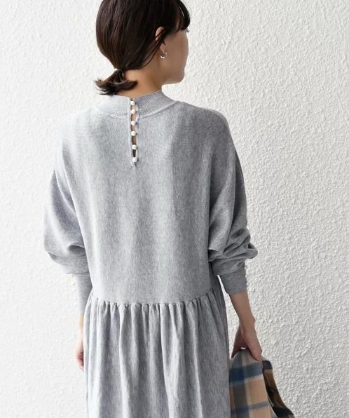 SHIPS ドルマンギャザーニットワンピース