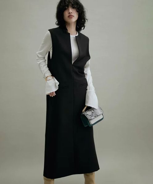 ADAM ET ROPE’ キーネックジャンパースカート