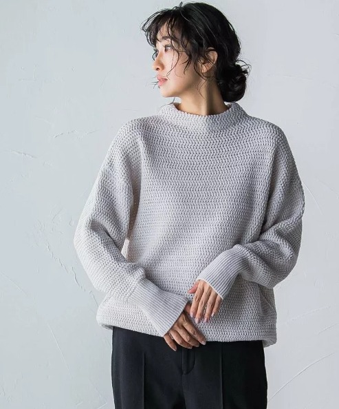 LAUTREAMONT RIT振り柄ニットプルオーバー