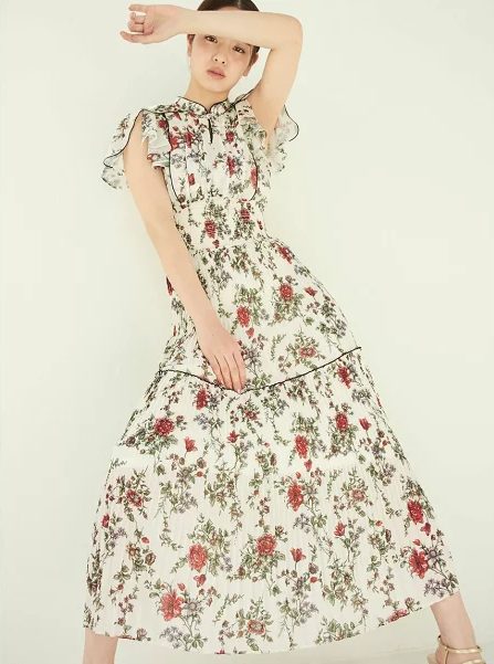 SNIDEL Sustainableウエストシャーリングプリーツワンピース