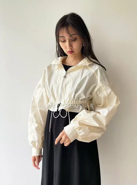 SNIDEL マイクロショートマウンテンパーカー