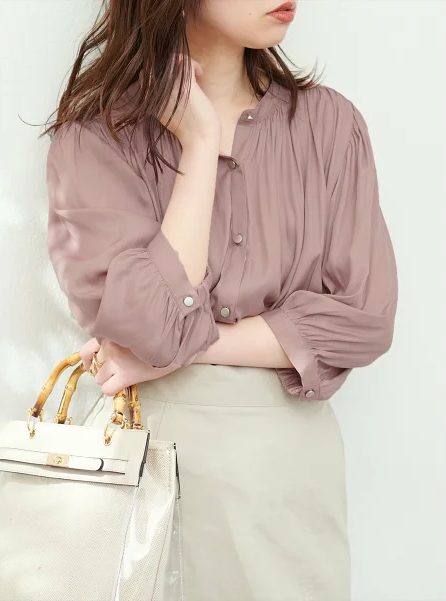 とろみサテン7分袖ブラウス