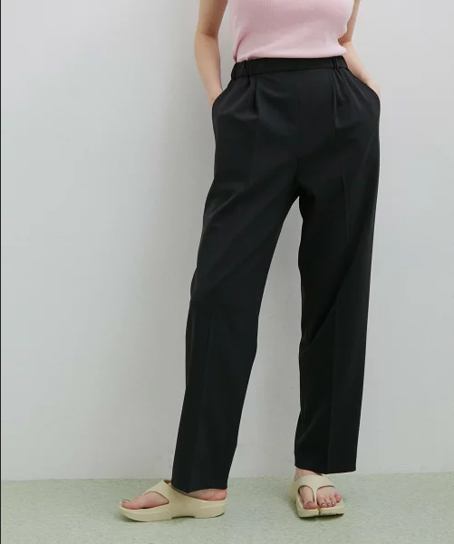 ADAM ET ROPE’ イージーリラックスパンツ