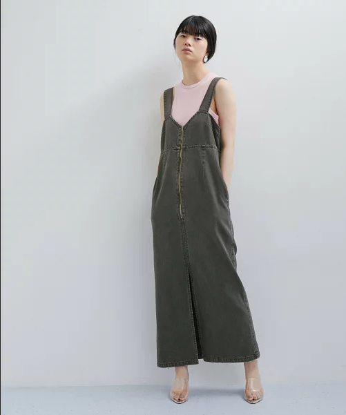 ADAM ET ROPE’ デニムサロペットスカート