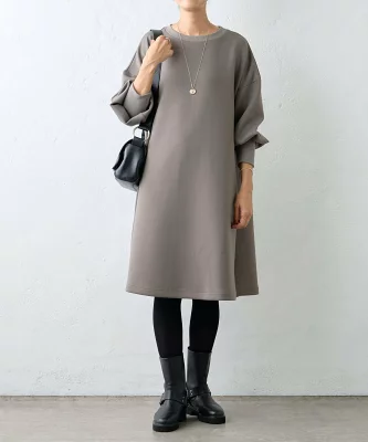 BEARDSLEY 袖パフダンボールワンピース