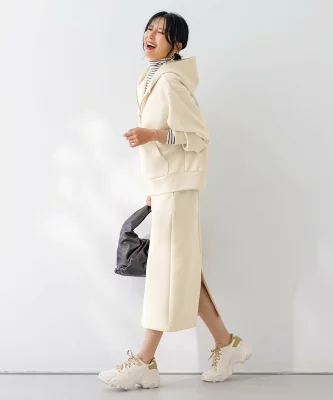 UNFILO BEAUTY FORM JERSEY Iラインスカート