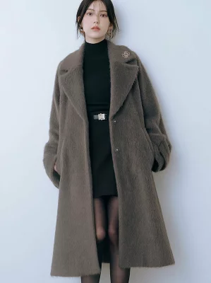 SNIDEL ブローチ付きシャギーロングコート